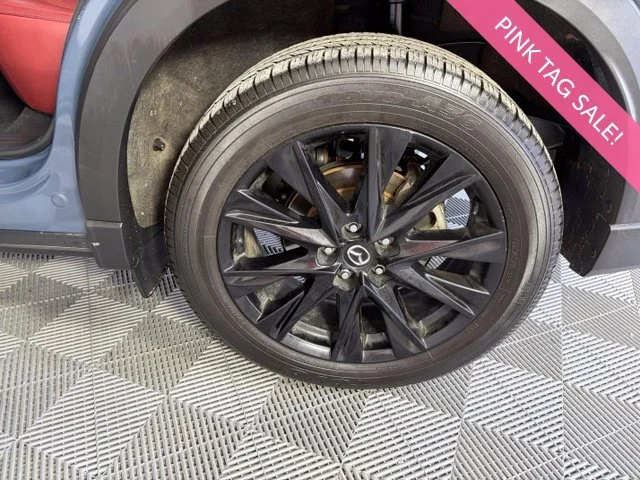 Used 2025 Gray Metallic Mazda 2.5 S Carbon Edition image 36