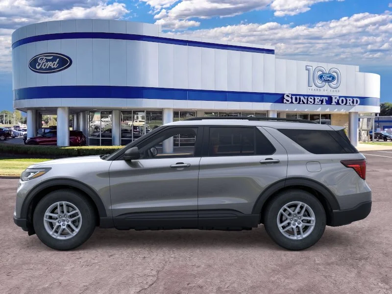New 2026 Carbonized Gray Metallic Ford Active™ image 3