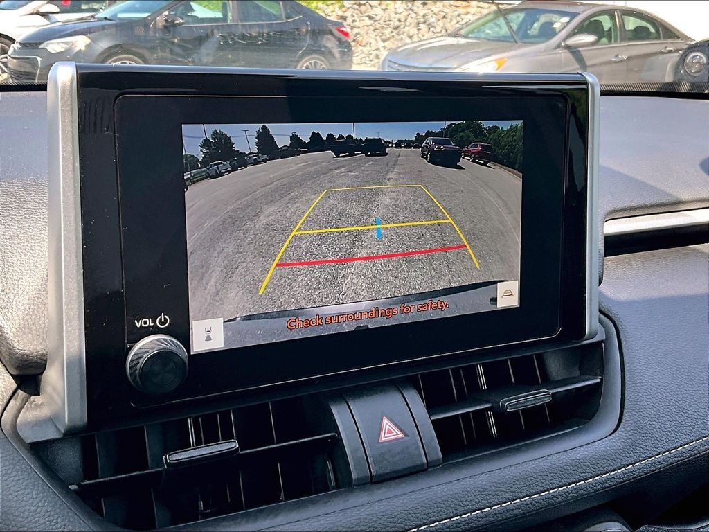 Used 2025 Silver Toyota XLE image 19
