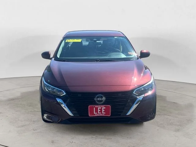 Used 2024 Rosewood Nissan SV image 8