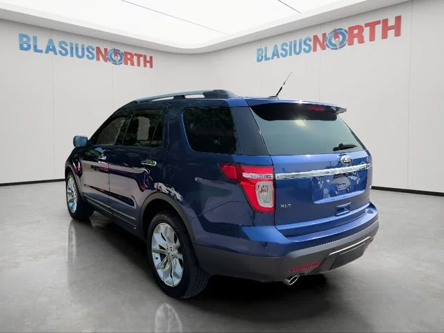 Used 2014 Blue Ford XLT image 7