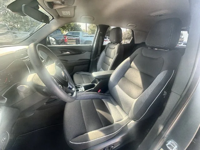 2023 Chevrolet TrailBlazer LT - Photo 18