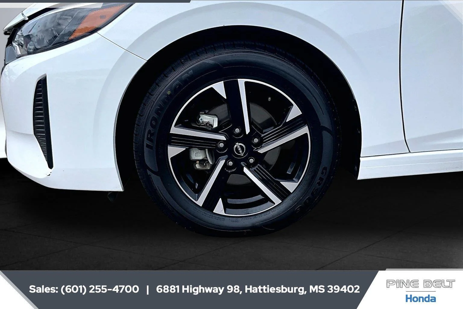 Used 2025 Fresh Powder Nissan SV image 7