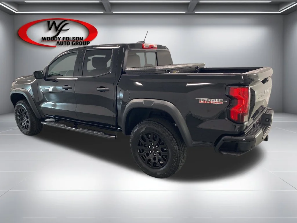 Used 2026 Black Chevrolet Trail Boss image 11