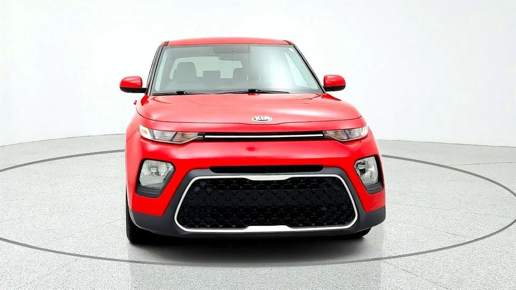 Used 2020 Inferno Red Kia LX IVT image 2
