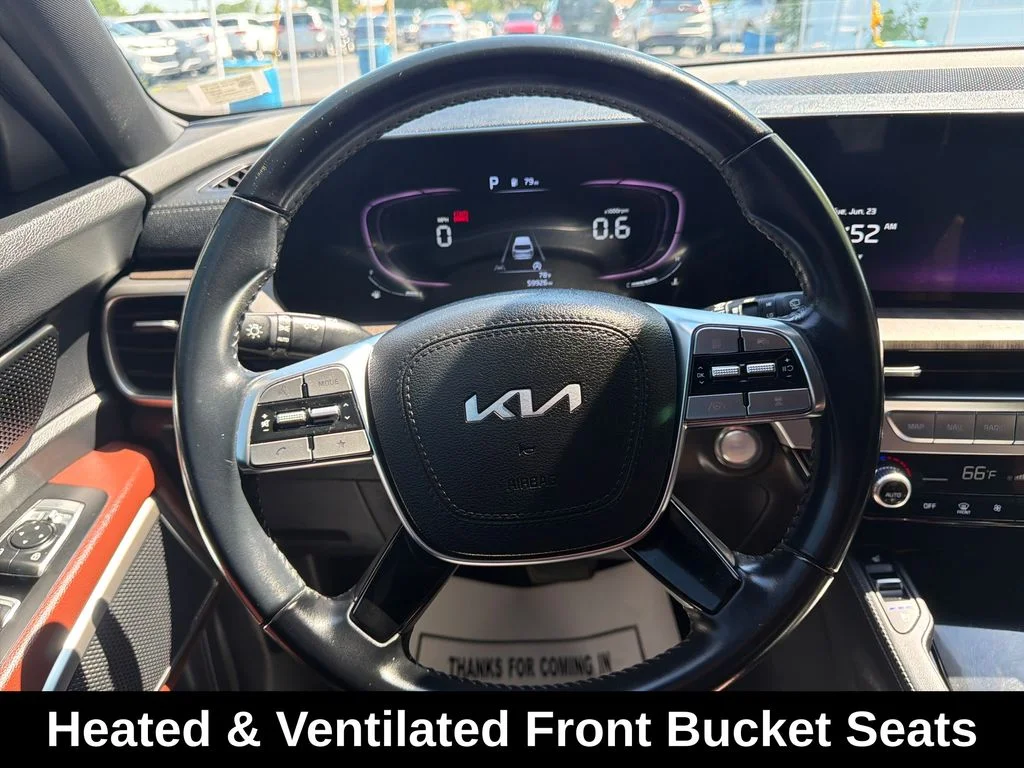 Used 2024 White Kia EX image 18