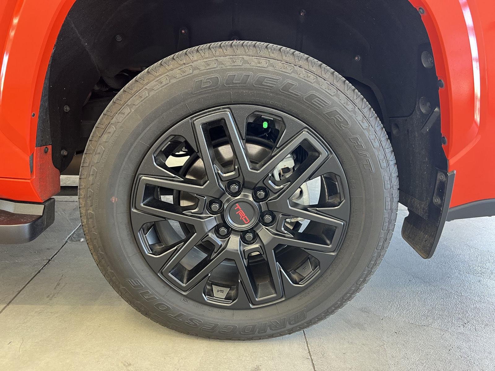 2024 Toyota Sequoia SR5 - Photo 10