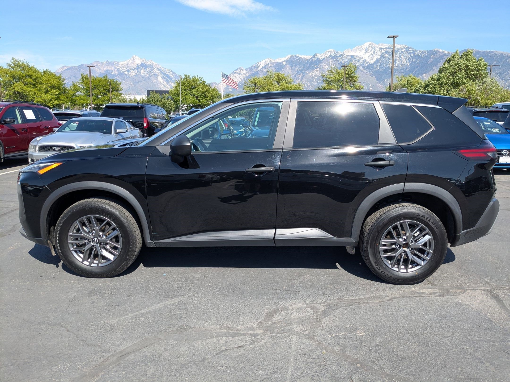 Used 2023 Super Black Nissan S image 8