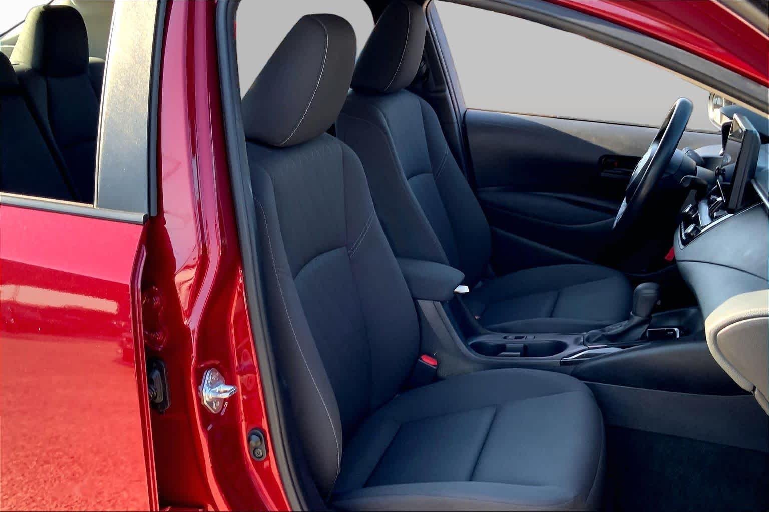 Used 2025 Ruby Flare Pearl Toyota LE image 9