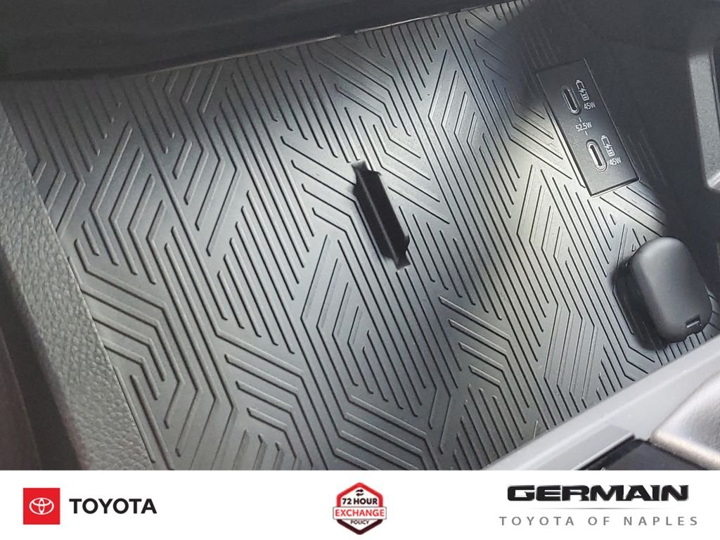 New 2026 Celestial Silver Metallic Toyota  SR5 image 29