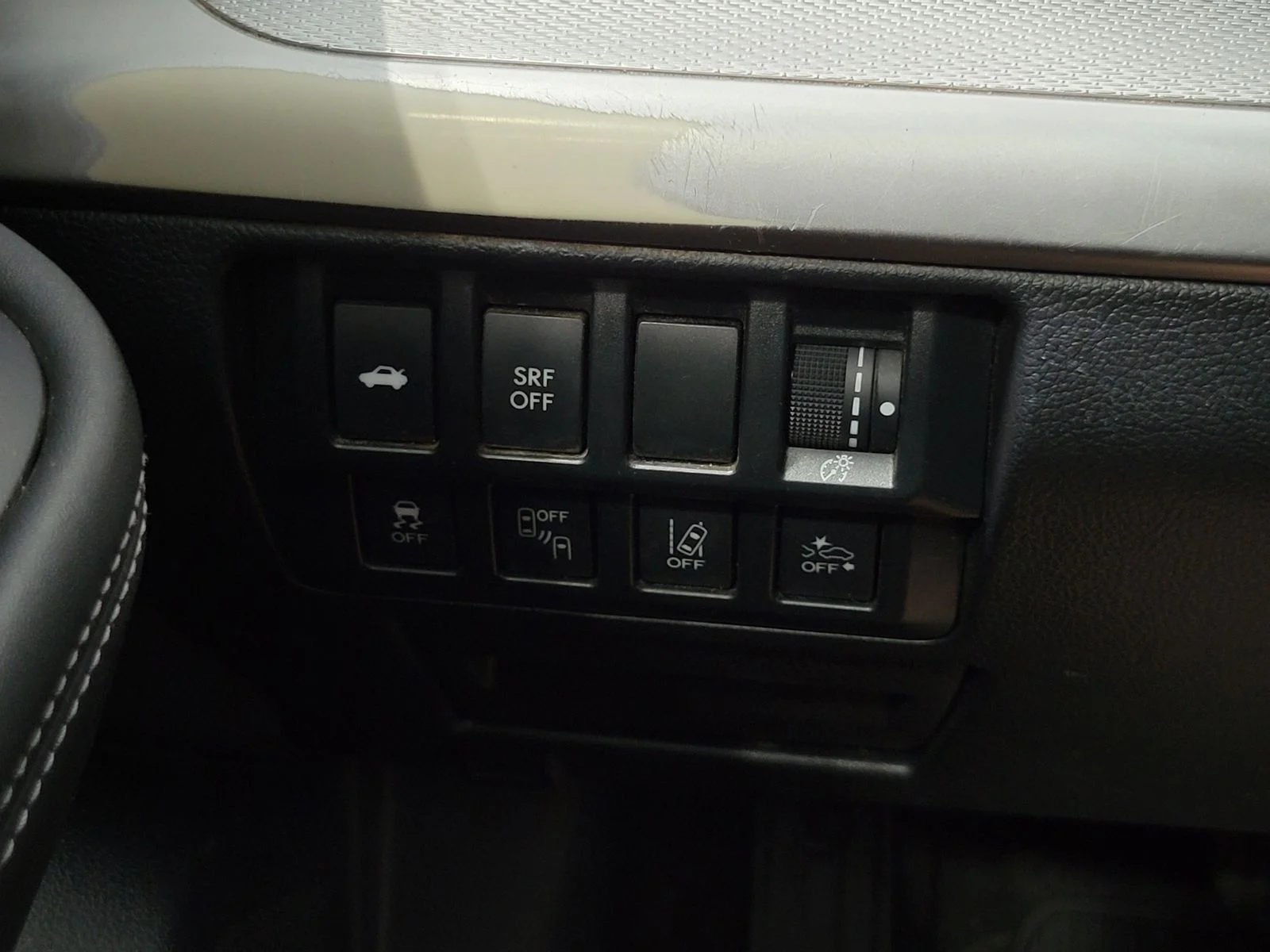 Used 2017 Silver Subaru 2.5i image 15