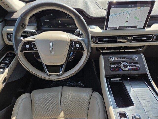 Used 2023 Flight Blue Metallic Clearcoat Lincoln Reserve image 25