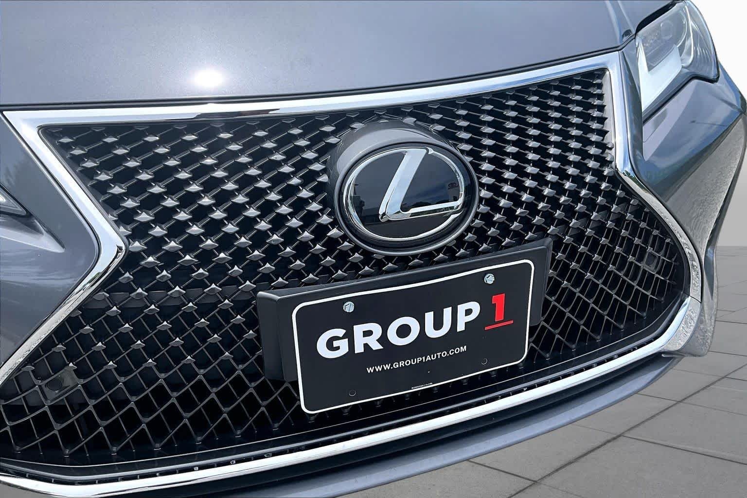 Used 2019 Nebula Gray Pearl Lexus  image 30