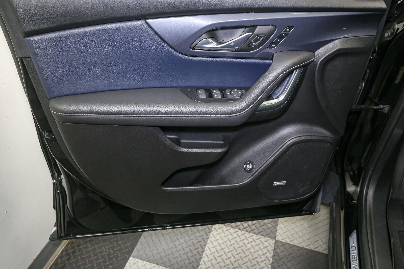 Used 2023 Black Chevrolet RS image 44