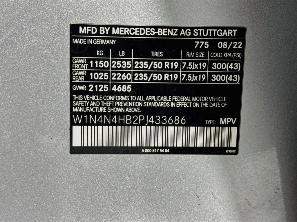 Certified Used 2023 Iridium Silver Metallic Mercedes-Benz GLA 250 image 32