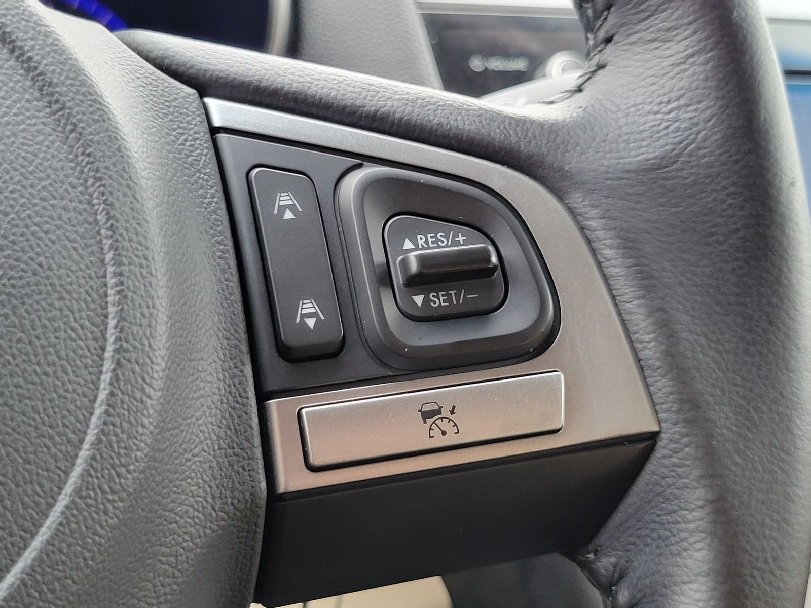 Used 2015 Green Subaru 2.5i Premium image 19