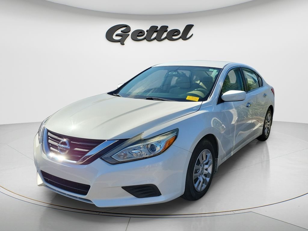 Used 2016 Nissan Altima S with VIN 1N4AL3AP0GN358047 for sale in Bradenton, FL