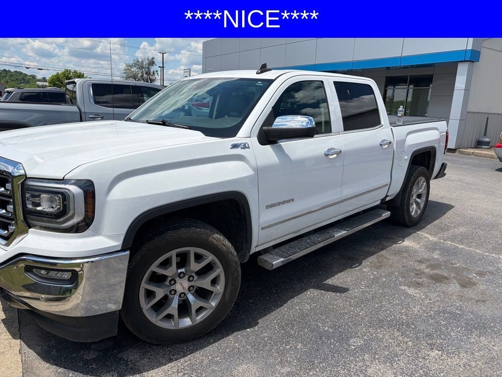 2018 GMC Sierra 4WD Crew Cab Short Box SLT's photo