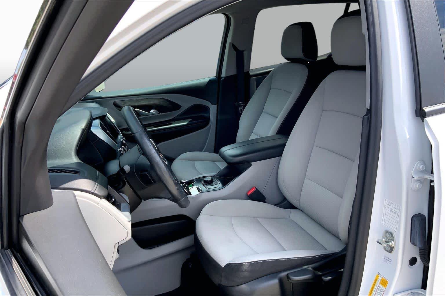 Pre-Owned 2024 GMC Terrain SLE