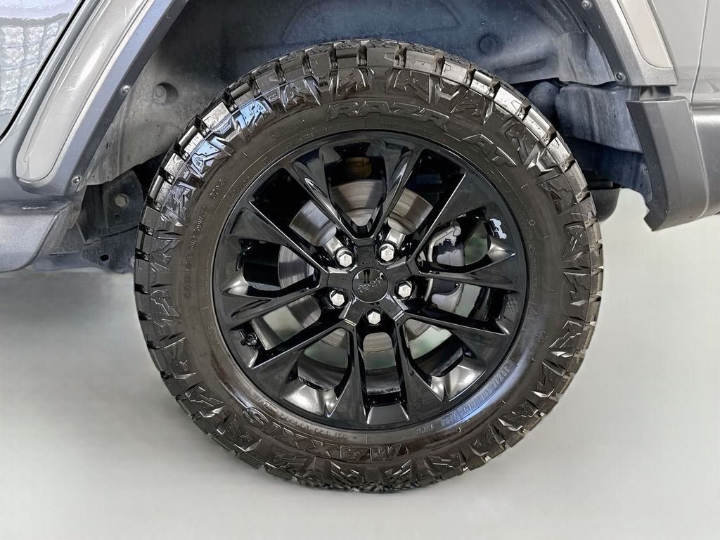 Used 2021 Gray Jeep Unlimited Sahara image 30
