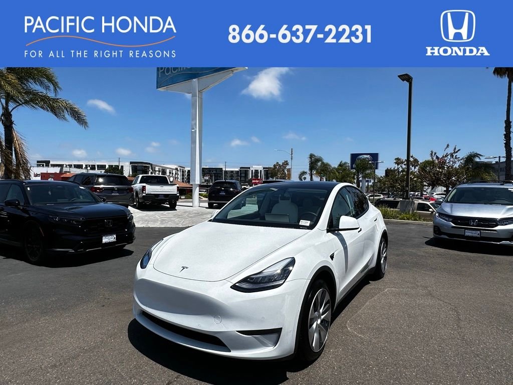 2021 Tesla Model Y Long Range Dual Motor All-Wheel Drive's photo