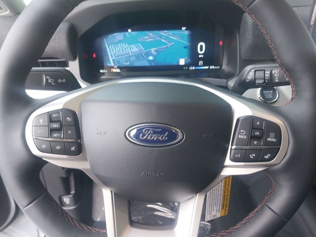 New 2026 Space White Metallic Ford Active w/200A Pkg image 8