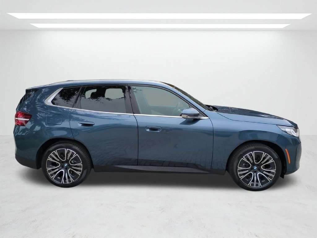 New 2026 Arctic Race Blue metallic BMW 30 xDrive image 3