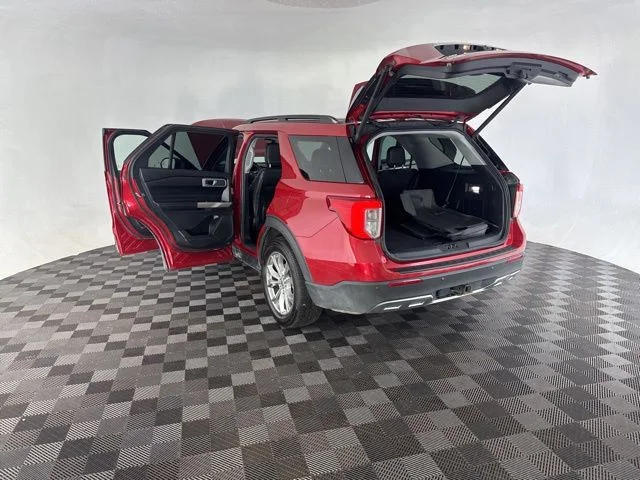 Used 2021 Red Ford XLT image 20