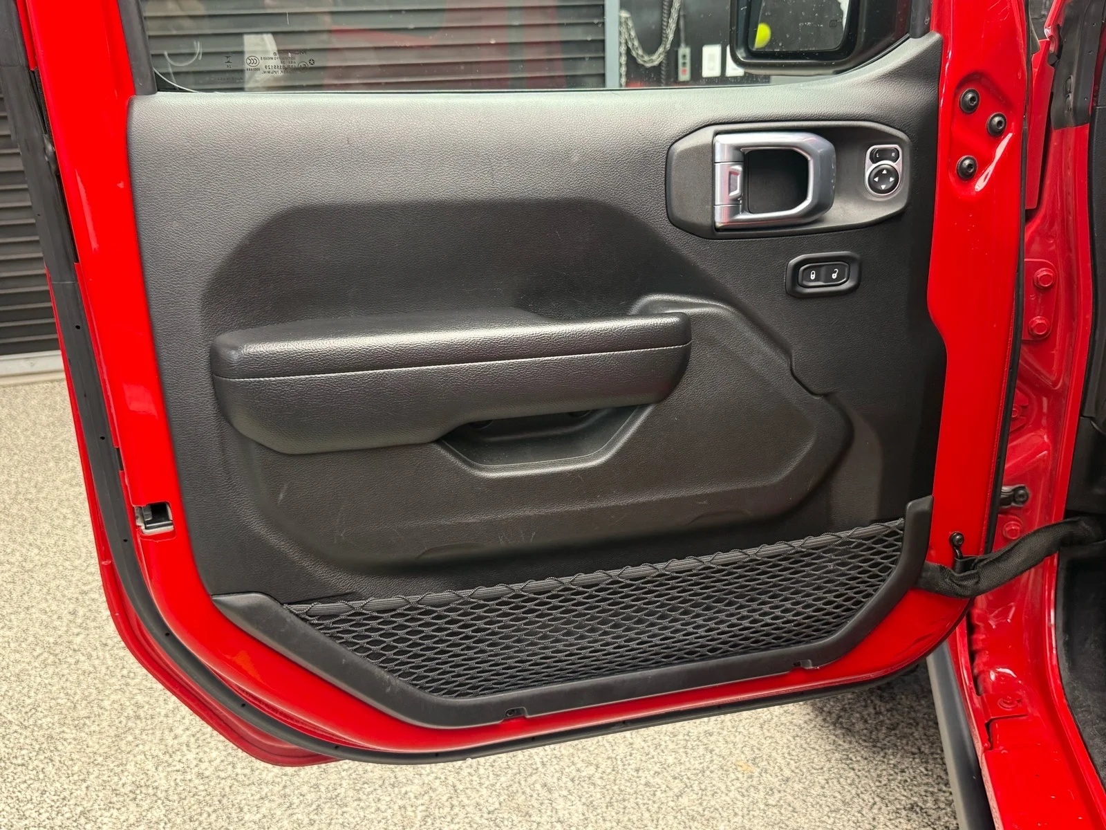 Used 2024 Firecracker Red Clear Coat (prc) Jeep Rubicon 4xe image 7