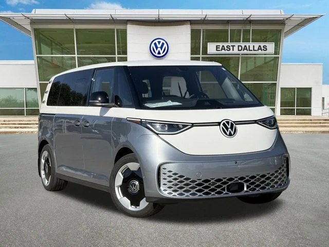 2025 Volkswagen ID. Buzz Pro S Plus 4Motion's photo