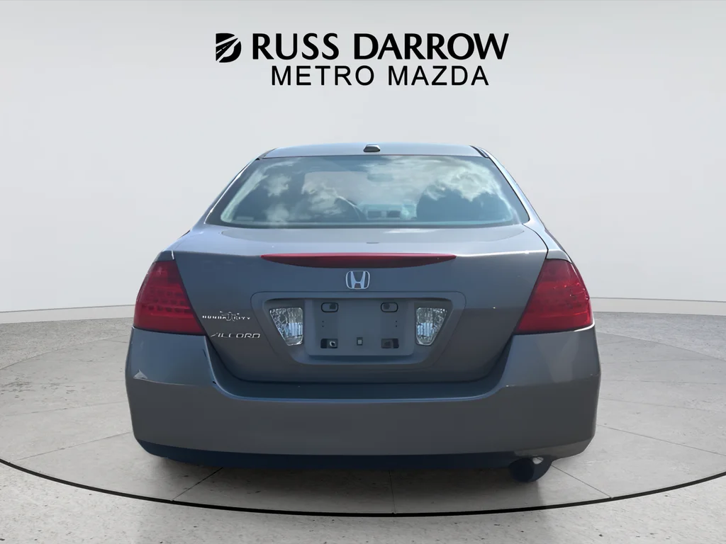 Used 2006  Honda EX-L image 4