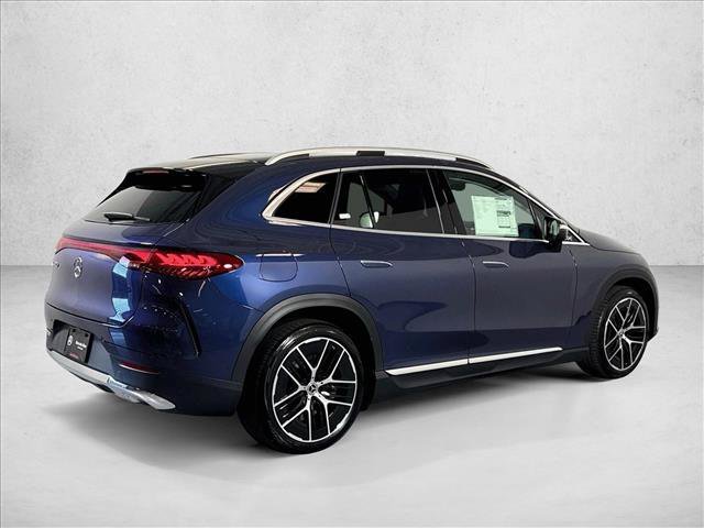 New 2027 Twilight Blue Metallic Mercedes-Benz EQE 320+ image 34