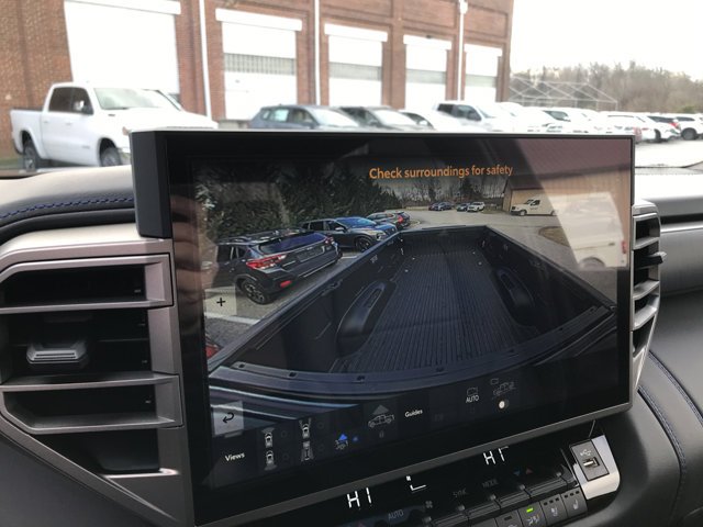 2026 Toyota Tundra Platinum - Photo 17