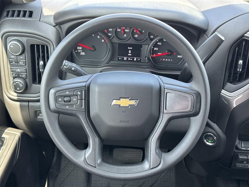 2026 Chevrolet Silverado 1500 Custom - Photo 10