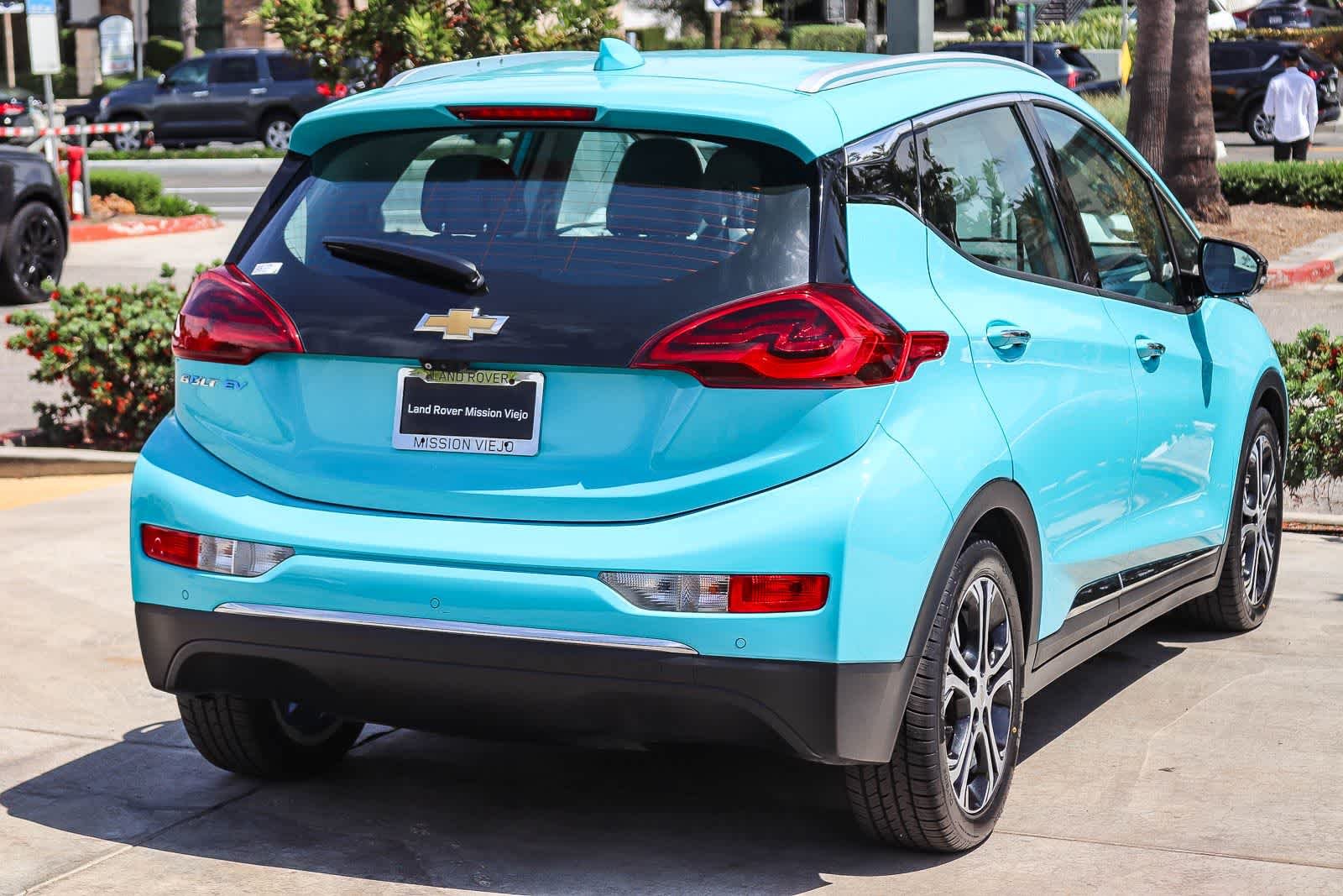 Used 2020 Oasis Blue Chevrolet Premier image 6