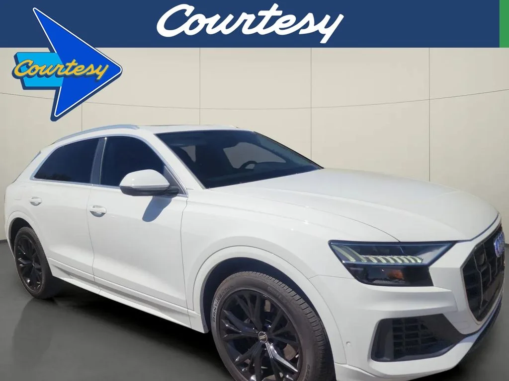 2023 Audi Q8 55 Premium Tiptronic quattro's photo