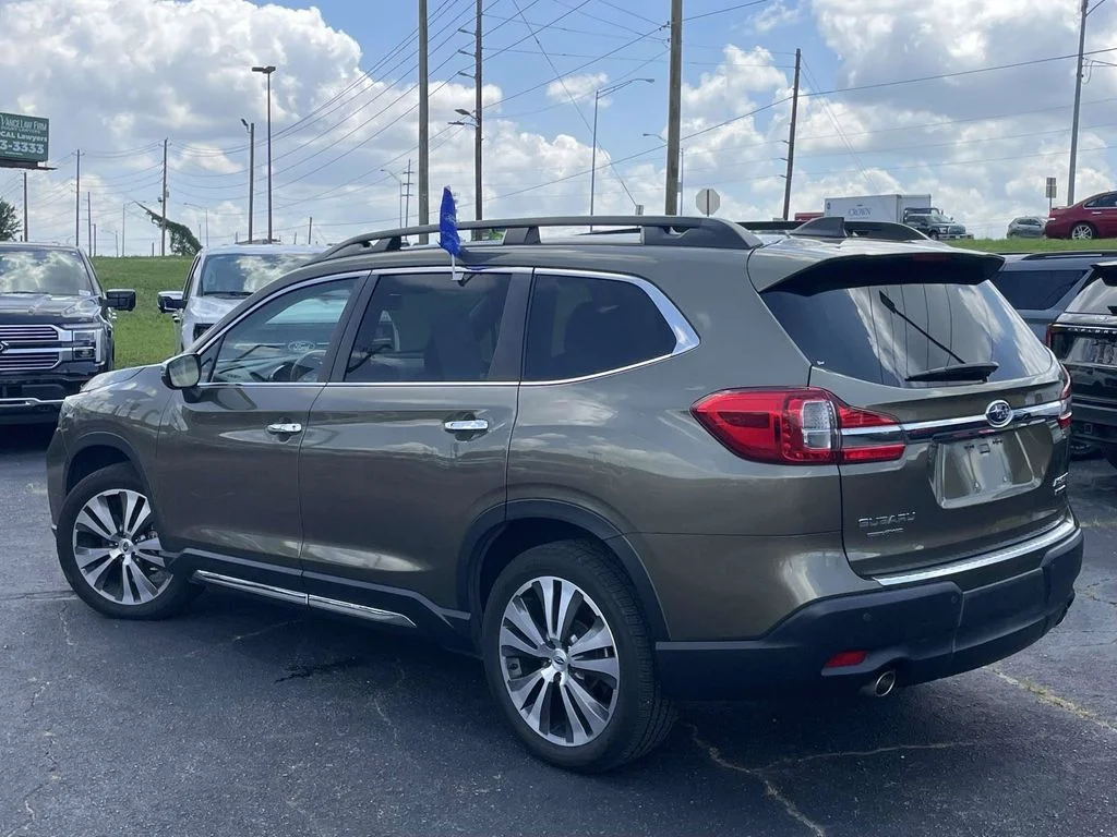 Used 2022 Brown Subaru Touring image 5