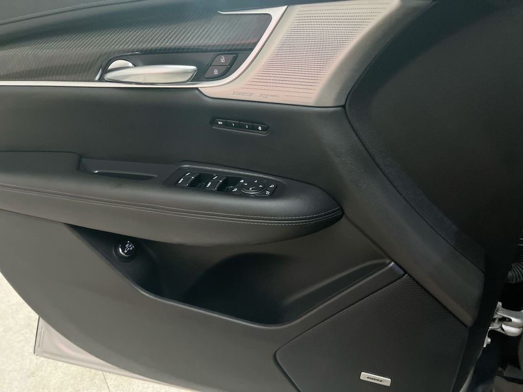 Used 2020 Silver Cadillac Sport image 13