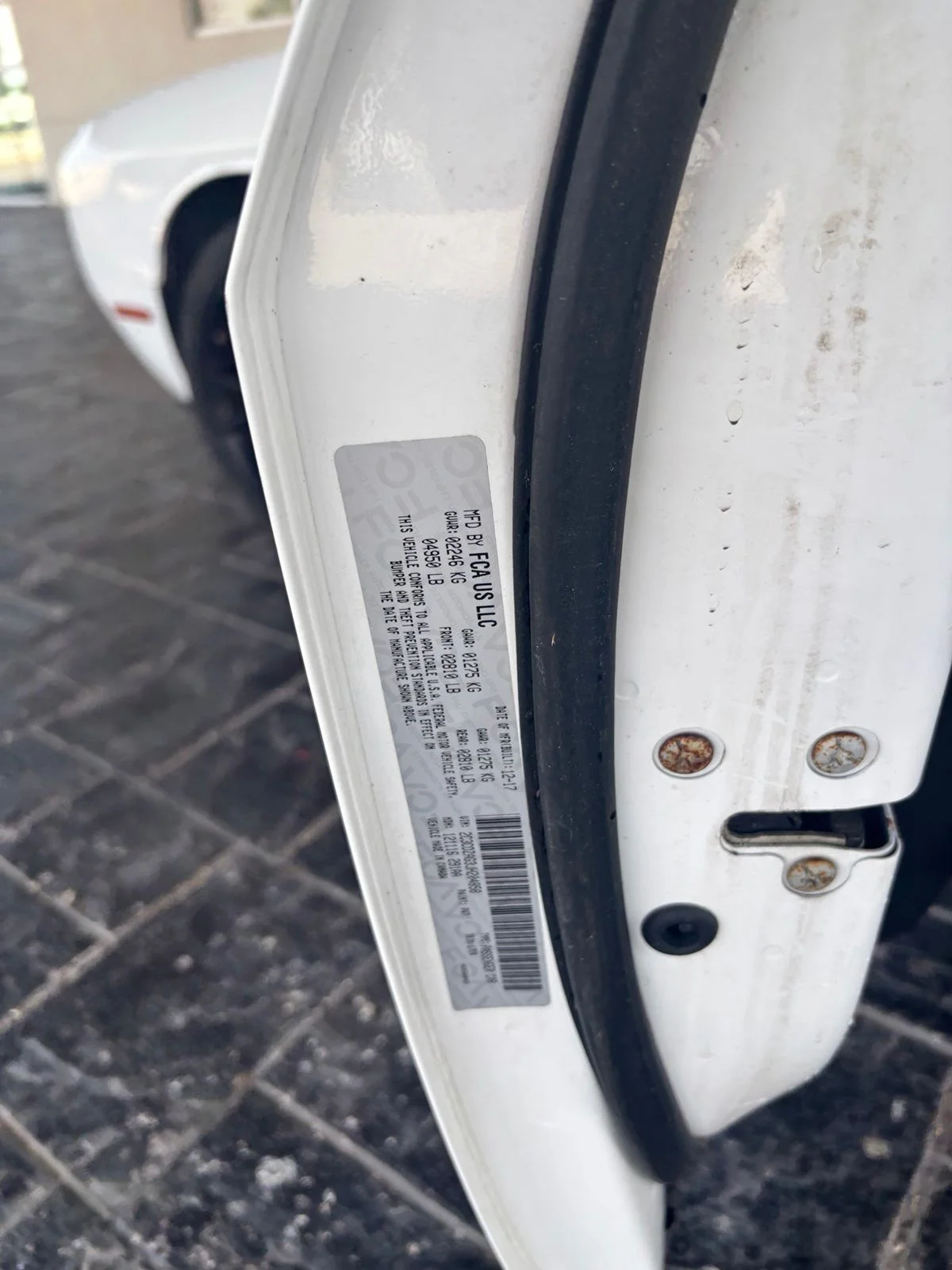 Used 2018 White Dodge SXT image 14