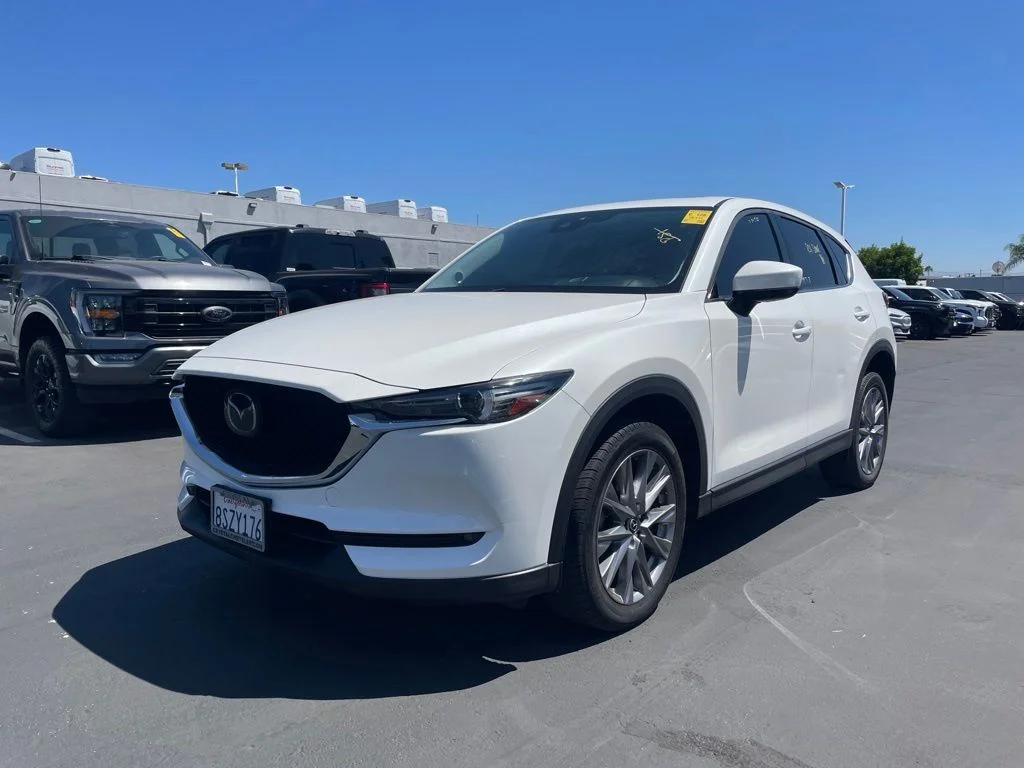 Used 2020 Snowflake White Pearl Mazda Grand Touring image 5