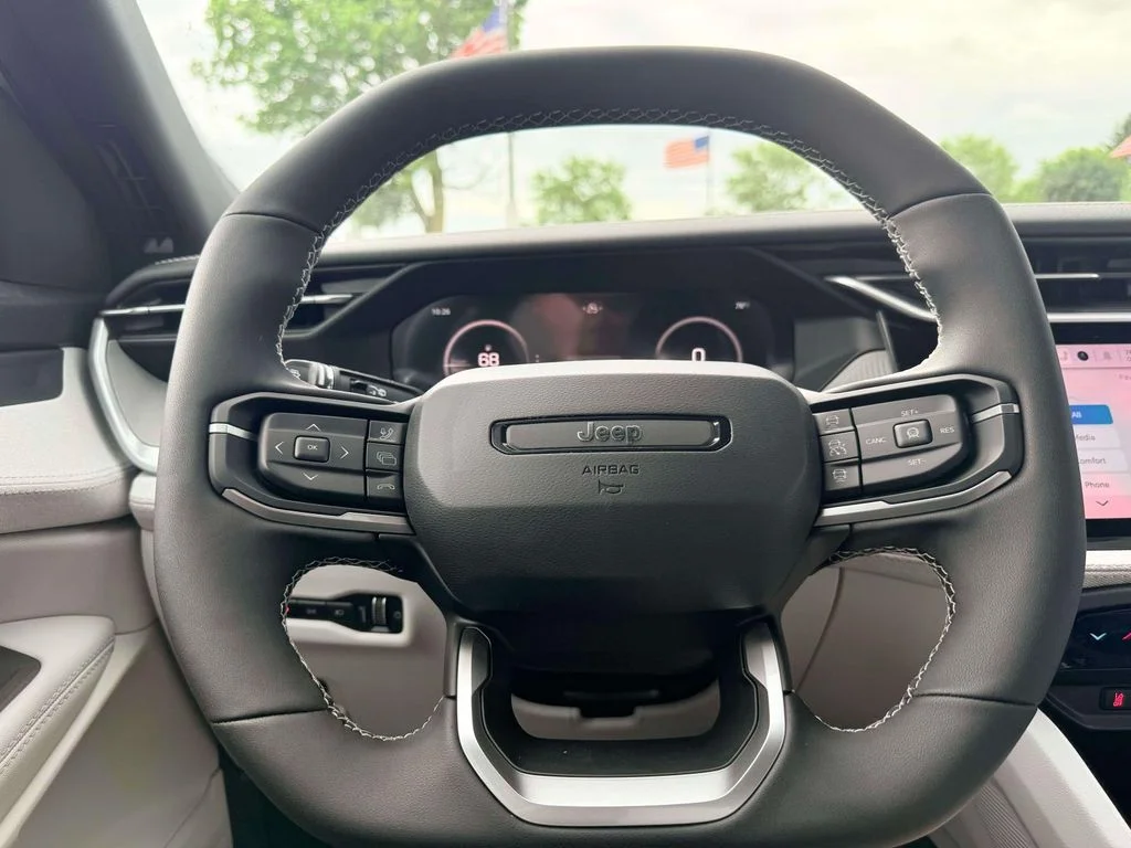 New 2026 White Jeep Laredo image 17
