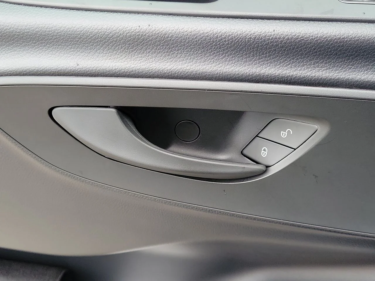 New 2026 Arctic White Mercedes-Benz Passenger 170 WB image 21