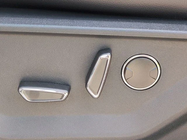New 2026 Carbonized Gray Metallic Ford Lariat® image 20