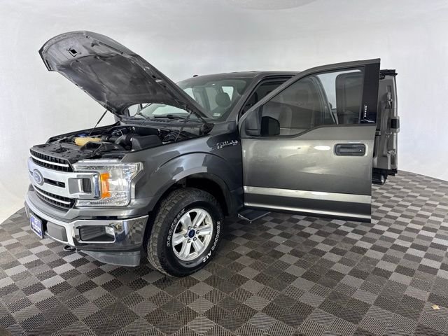 Used 2018 Gray Ford XLT image 12
