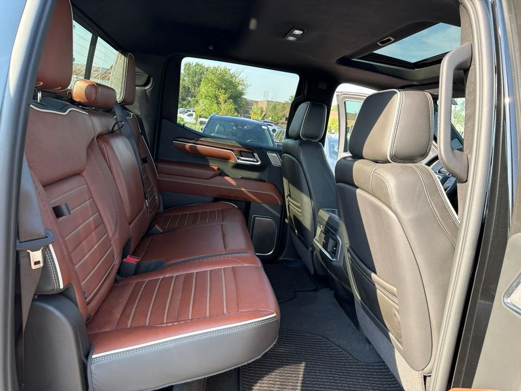 Used 2026 Black GMC Denali Ultimate image 22