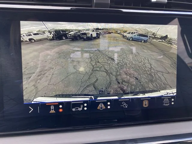 New 2026 Sterling Metallic GMC AT4X image 17