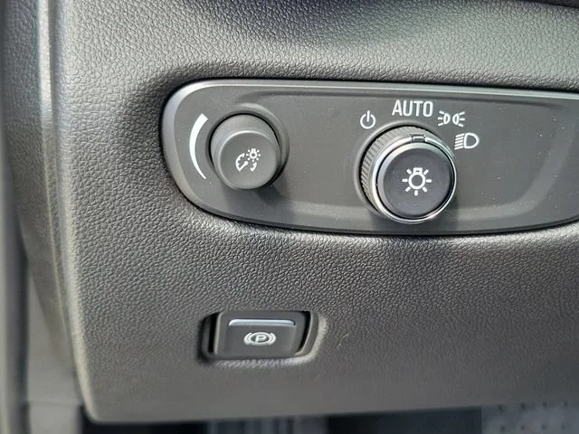 New 2026 Black Chevrolet 2LT image 21