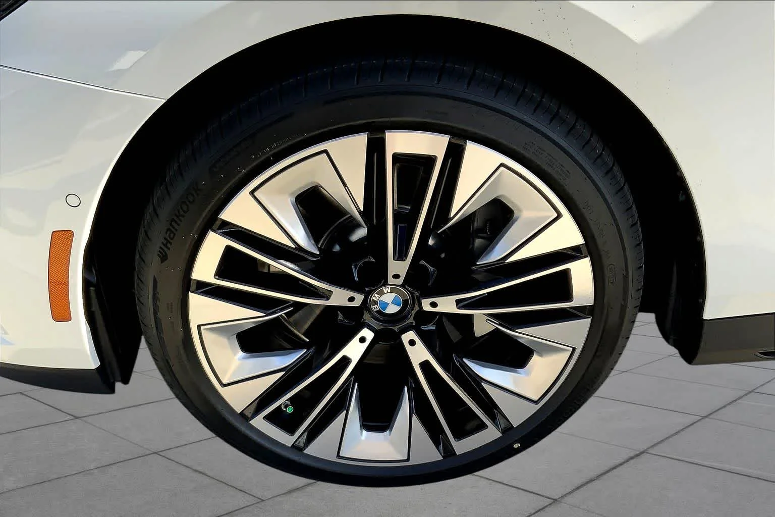 2026 BMW 5 Series 530i - Photo 12