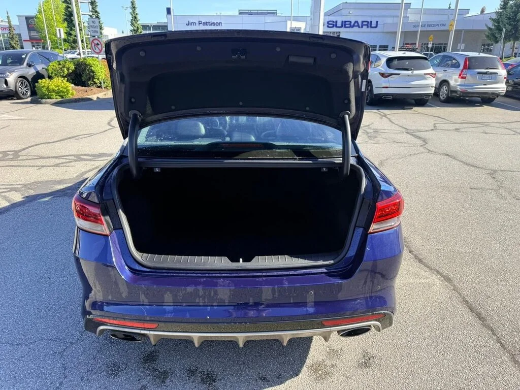 Used 2016 Lightning Blue Kia SX Turbo Dilawri Certified   Regularly Serviced image 9