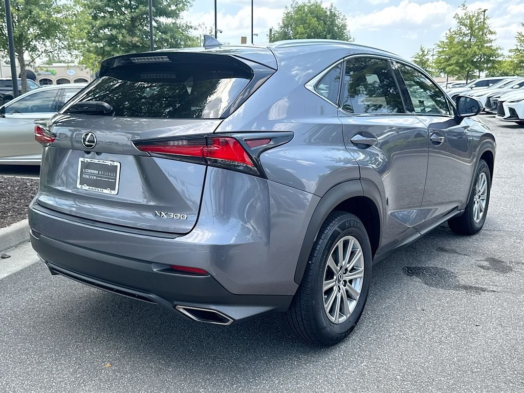 2020 Lexus NX 300 - Photo 8
